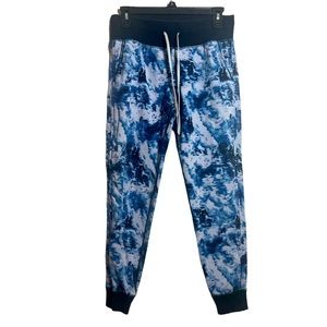 Lululemon Joggers Blue and White Joggers Size 6